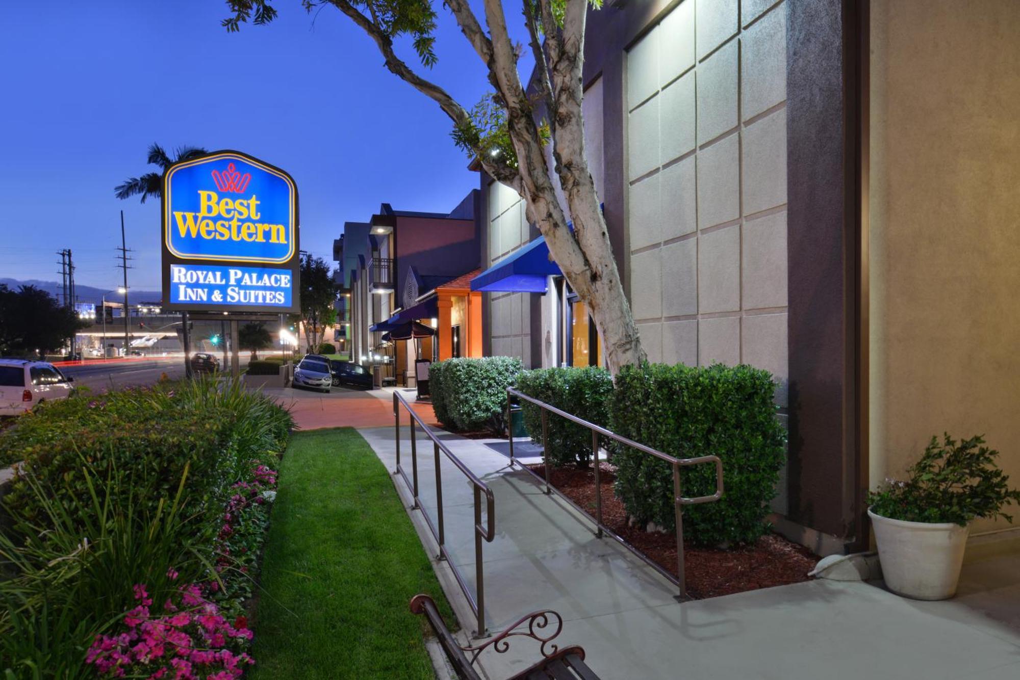 Best Western Royal Palace Inn & Suites — Photos 2